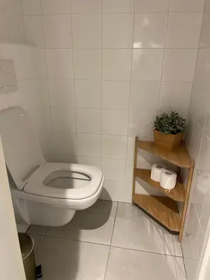 Salle de bains dans l'établissement Le Studio D’Achille