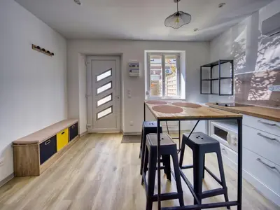 Cuisine ou kitchenette dans l'établissement 2 pièces indépendant à la campagne