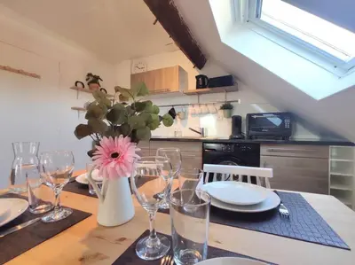 Cuisine ou kitchenette dans l'établissement Equidia Compiègne Free Parking Wifi Self Check-in