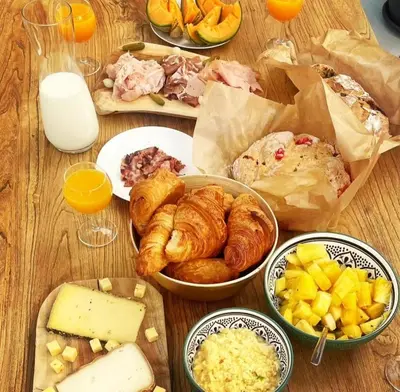 Nourriture dans la maison d'hôtes ou à proximité